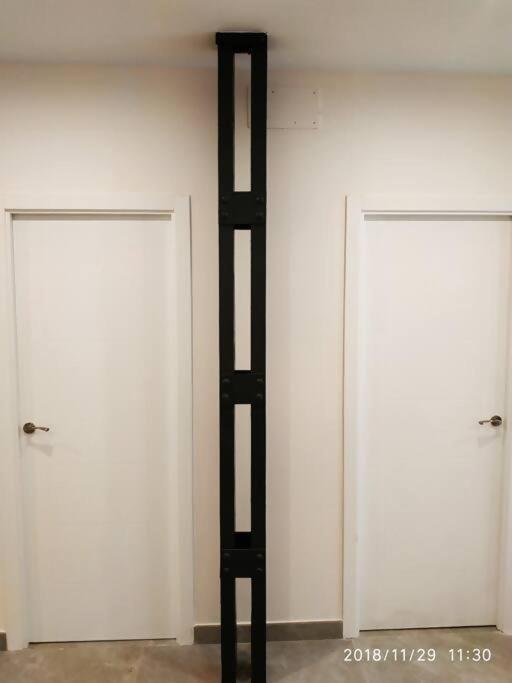 L Cparking Segun Disponibilidad Netflix Apartamento Sevilla